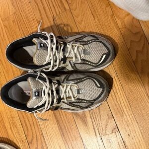 Men's Black Athletic Shoes